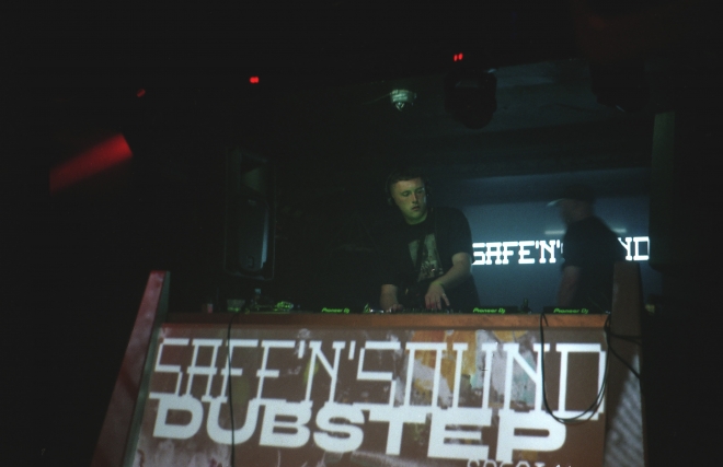 25 safensound, dubstep special, Storm club
